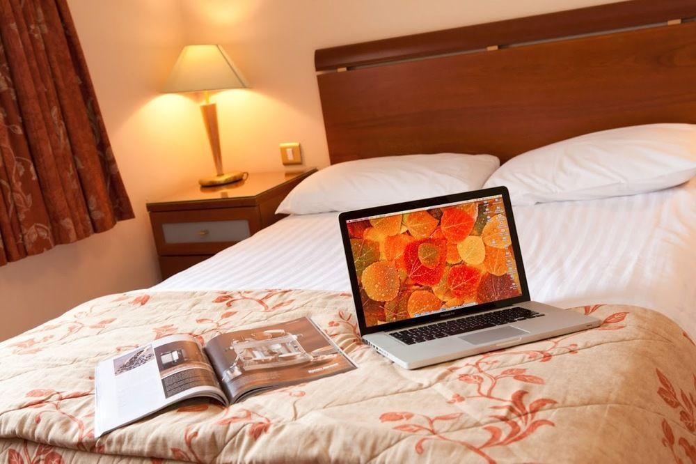 Four Seasons Hotel & Leisure Club Monaghan Eksteriør billede