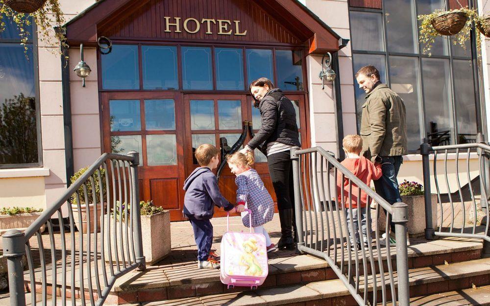 Four Seasons Hotel & Leisure Club Monaghan Eksteriør billede