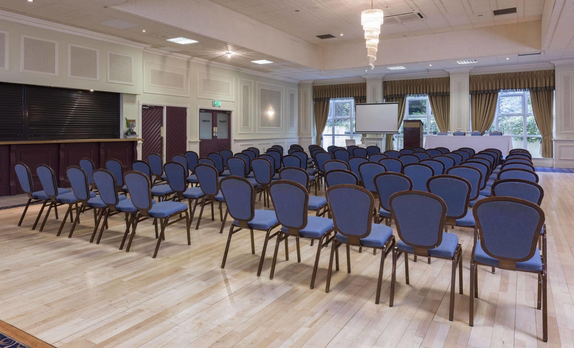 Four Seasons Hotel & Leisure Club Monaghan Eksteriør billede